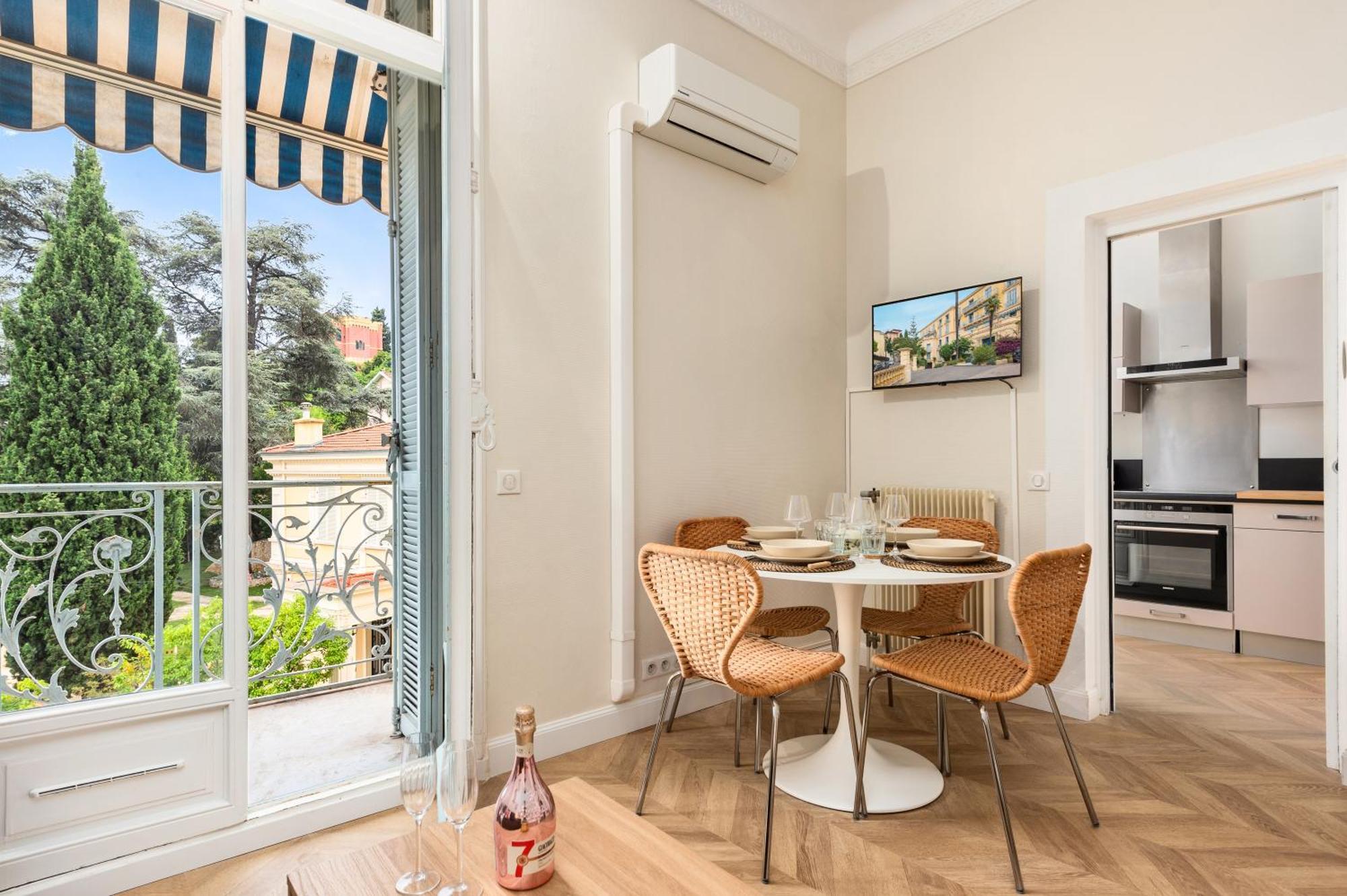 Ferienwohnung Mont Fleuri- Somptueux 2 Pieces - Parking - Menton Exterior foto